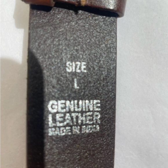 VTG Brown Leather TOOLED Belt Hippie Style 70s Women's Sz L Brass Buckle Studs - Picture 11 of 14